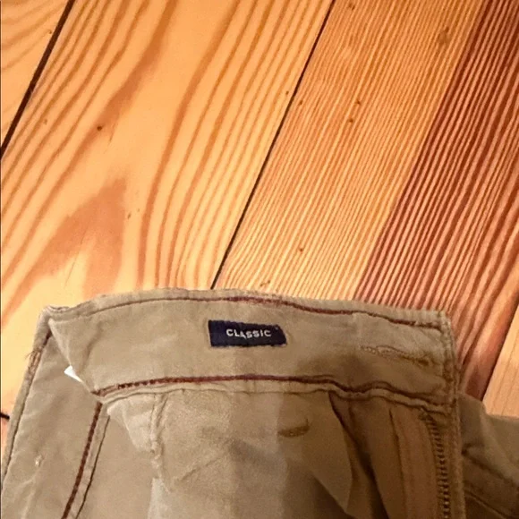 American Eagle Outfitters Men's Khaki Cargo Shorts - Picture 4 of 4